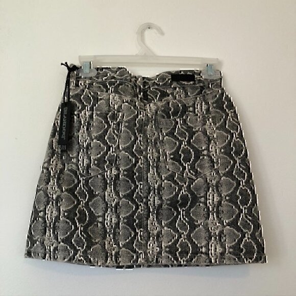 NEW NWT BLANKNYC BLANK NYC Jane Skirt Cream Gray Snakeskin High Waisted Mini 24 - Picture 9 of 10